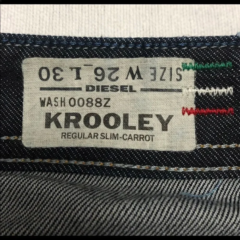 Diesel Italy krooley men’s regular slim carrot jeans size 26X30